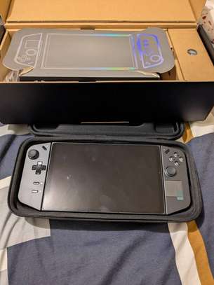 Lenovo Legion Go neuf image 3