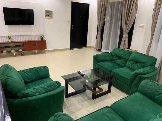 Studio meublé à louer à Ngor image 2