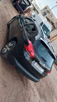 Peugeot 2008 2014 image 4