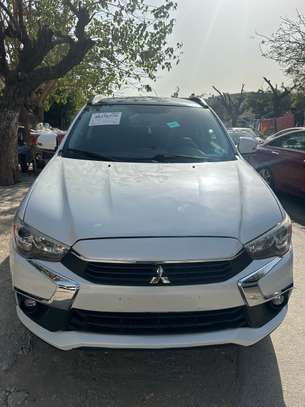 Mitsubishi RVR GT image 1