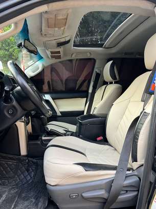 TOYOTA PRADO Land Cruiser image 10