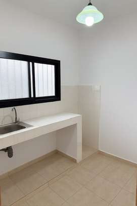 Villa F4 à louer Sangalkam Cité Kalia image 7