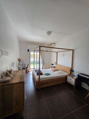 Villa F6 R+1 avec Jardin et Piscine- Cité Africa image 10