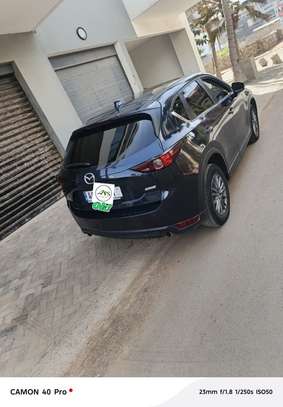 Location Mazda CX5 Touring image 10