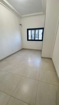 Appartement F4 à louer Mermoz Résidence Tulipes image 7