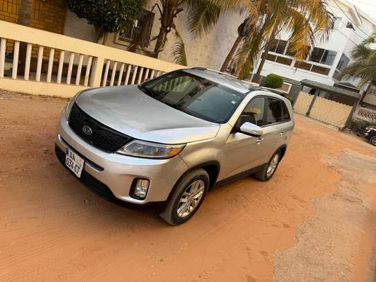 kia sorento image 5