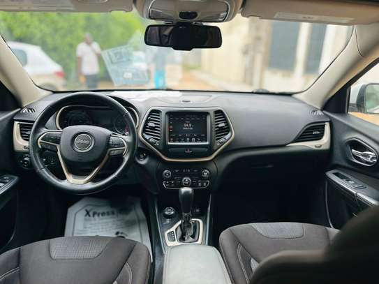 Jeep Cherokee 2016 image 8
