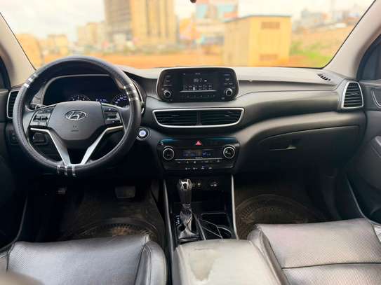 Hyundai tucson 2019 image 2