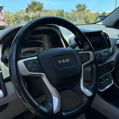 Location GMC Terrain image 5