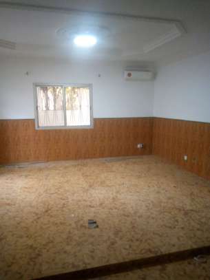 Maison à louer aux Almadies image 3