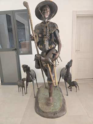 Splendide statue en Bronze "Berger Peul" image 3