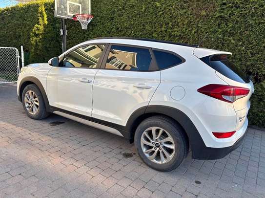 Hyundai Tucson 2017 PREMIUM SE image 2
