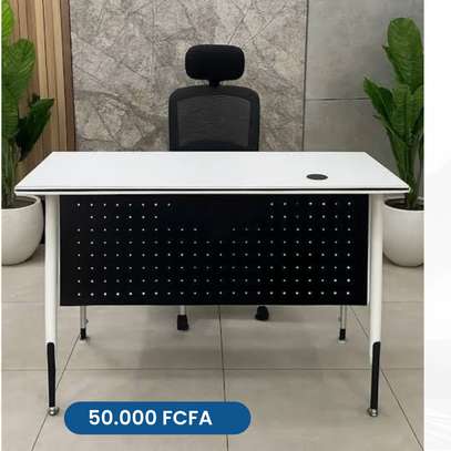 Bureau moderne  et stylé 120x60x75 cm image 3