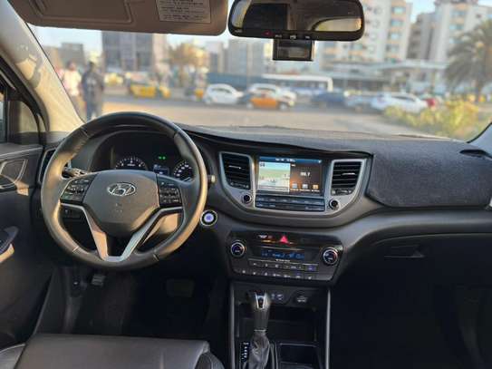 HYUNDAI TUCSON 2018 image 4