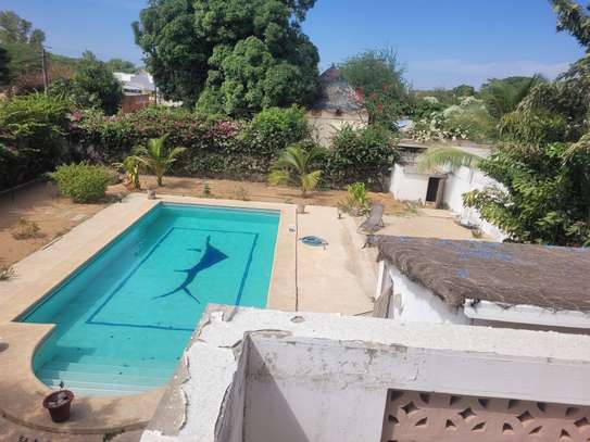 Villa à louer par mois image 6