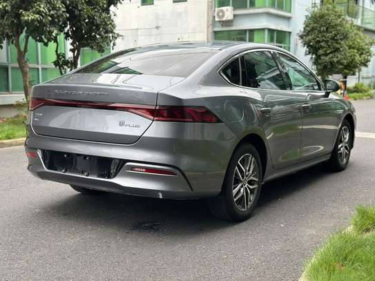 BYD Qin  2021 image 11