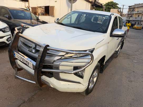 Mitsubishi L200 gls 2023 image 2