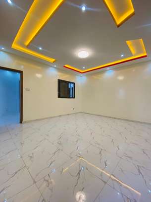APPARTEMENT F4 A LOUER A  NGOR image 10