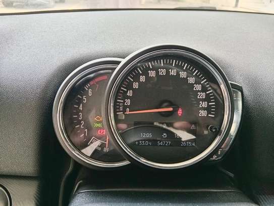 MINI COOPER 2019 image 2