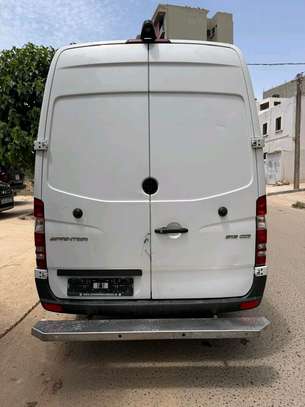 Hassan automobile image 13