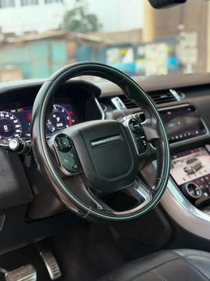 RANGE ROVER SPORT 2019 image 6