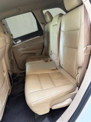Jeep grand Cherokee image 3