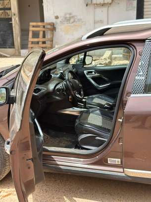 Peugeot 2008 2016 image 15