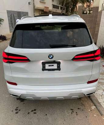 Bmw X5 xdrive image 7