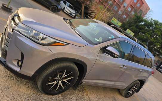Toyota Highlander Limited Hybride 2016 image 2