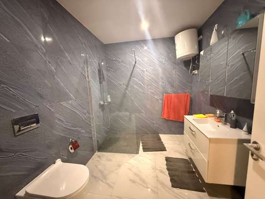 appartement meublé f2 image 7
