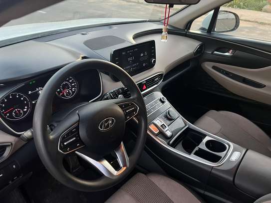 Hyundai Santa Fe 2022 image 9