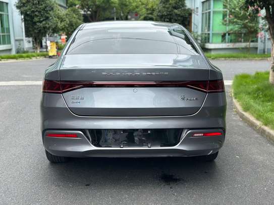 BYD Qin  2021 image 3