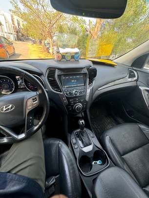 Location hyundai Santafe image 2
