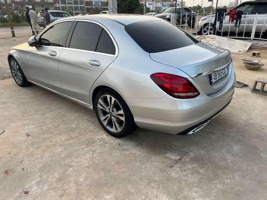 Mercedes classe C 2018 image 2