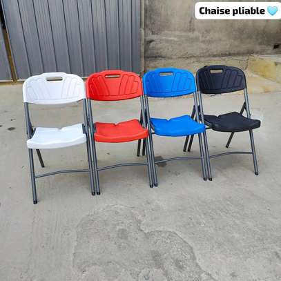 Chaises en plastique lourd solide image 3