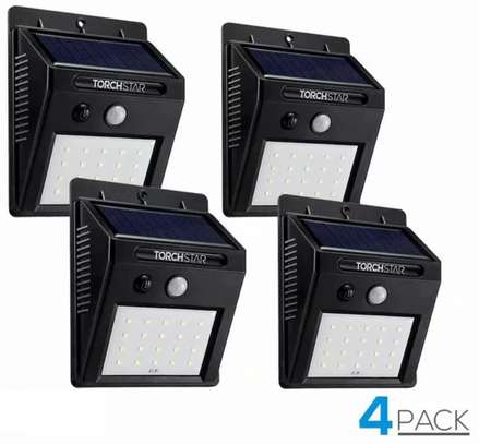 Set de 4 lampes solaires de jardin image 1