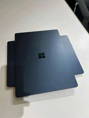 Surface  laptop 3 image 3