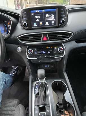 Hyundai Santa Fe 2020 image 5