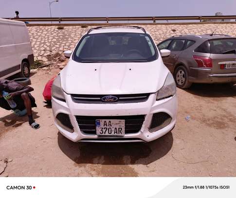 Ford Escape image 2