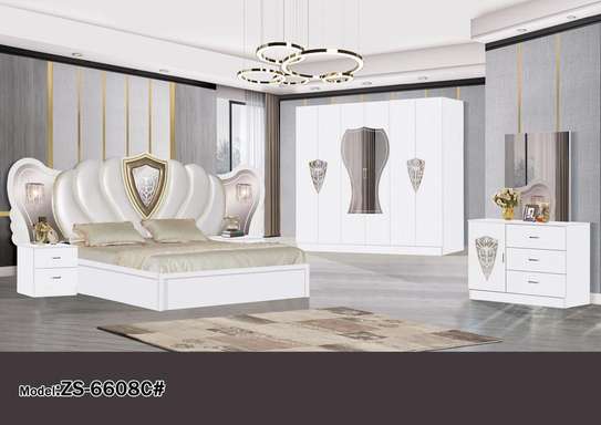 Chambre à coucher importée neuve image 1