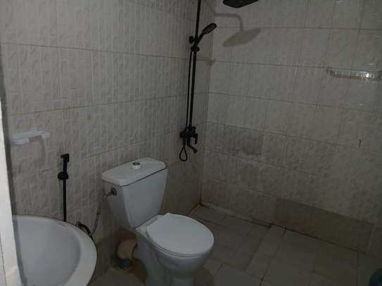 Un appartement F3 à louer aux Mamelles Cité-Magistrat image 2