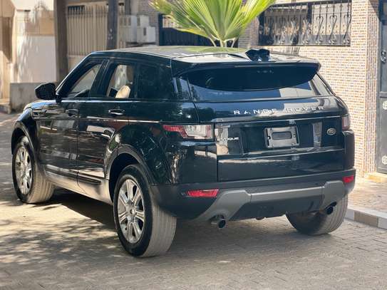 Range Rover évoque image 10