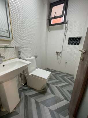 Appartement haut standing à Mermoz à louer image 2