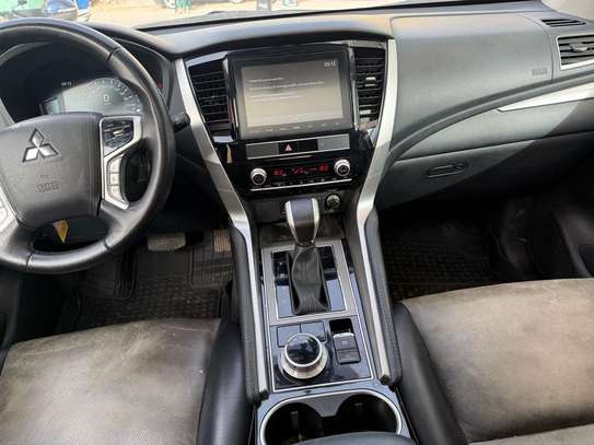 Mitsubishi Pajero 2022 image 4