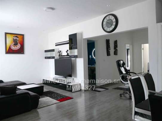 Appartement meublé F3 à Yoff Almadies image 1