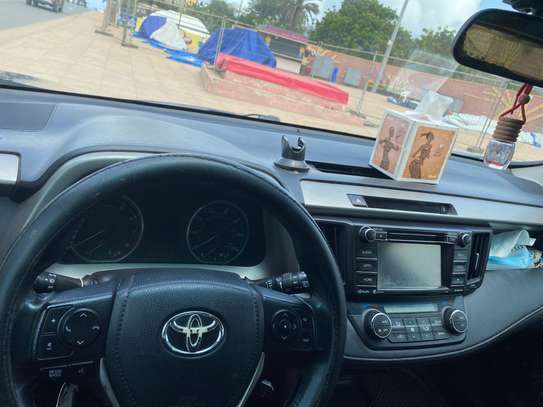 Rav4 2016 image 3