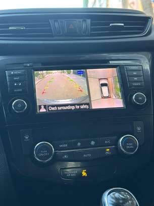 2018 NISSAN ROGUE SV image 4