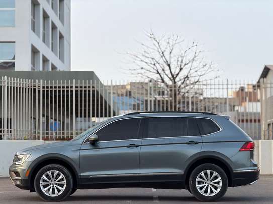 Volkswagen Tiguan 2018 Gris Métallisé SUV Spacieux image 7