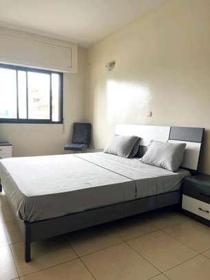 APPARTEMENT F4 HAUT STANDING MEUBLÉ image 6