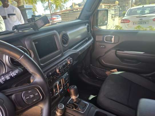Jeep  wrangler image 9